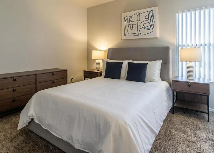 Landing Modern With Amazing Amenities