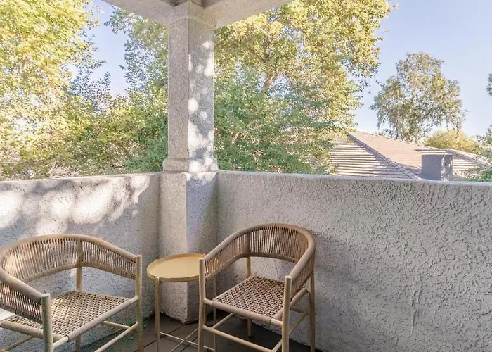 Apartment Landing Modern With Amazing Amenities Mesa